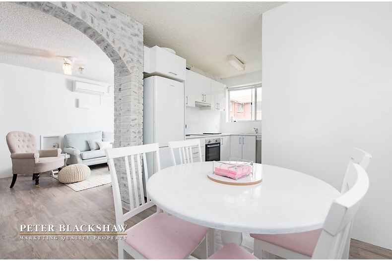 7/4 Mowatt Street  Queanbeyan