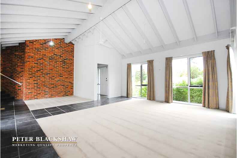 28 Andrew Crescent Calwell 28 Andrew Crescent Calwell