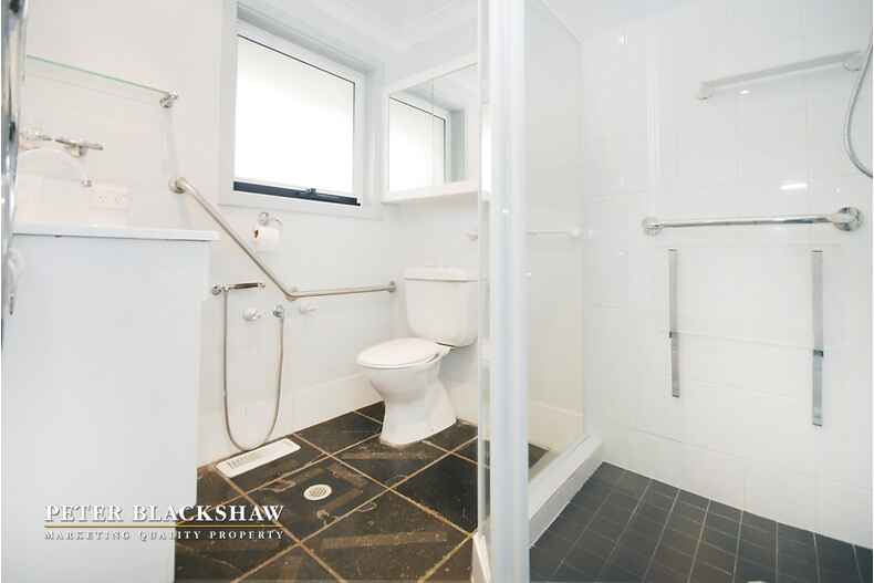 28 Andrew Crescent Calwell 28 Andrew Crescent Calwell