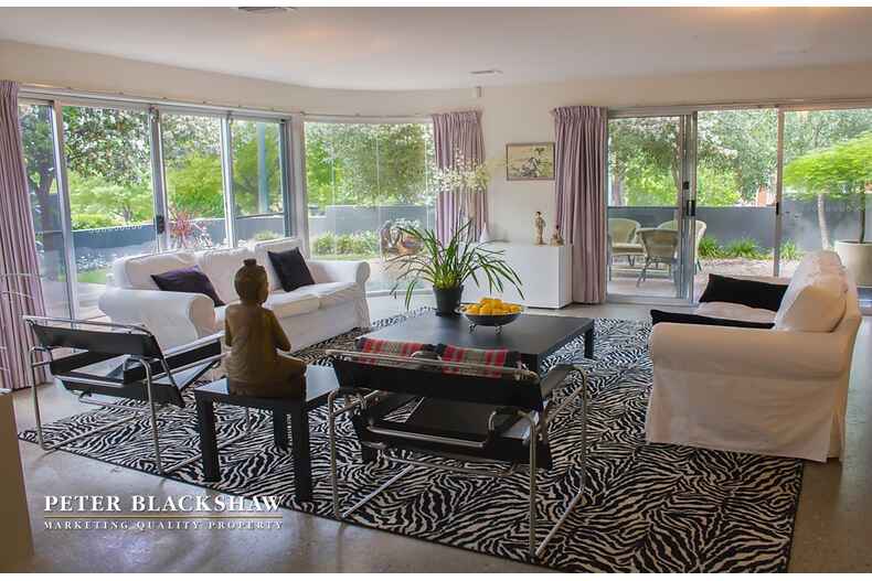 55 Mueller Street Yarralumla 55 Mueller Street Yarralumla