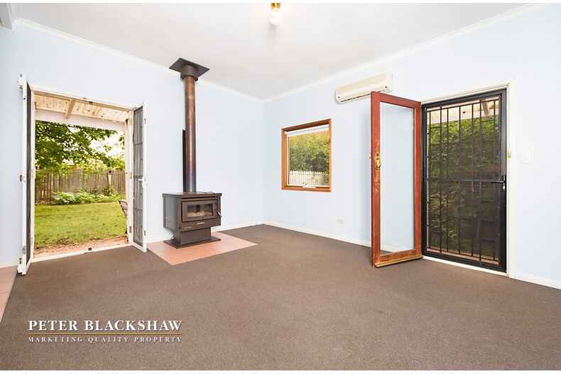 27 Wambool Street Narrabundah 27 Wambool Street Narrabundah