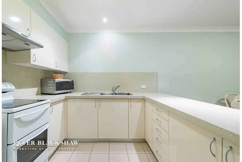 7/103 Canberra Avenue Griffith