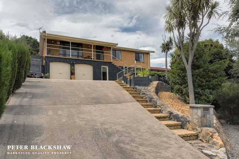 21 Mirrabucca Crescent Giralang 21 Mirrabucca Crescent Giralang