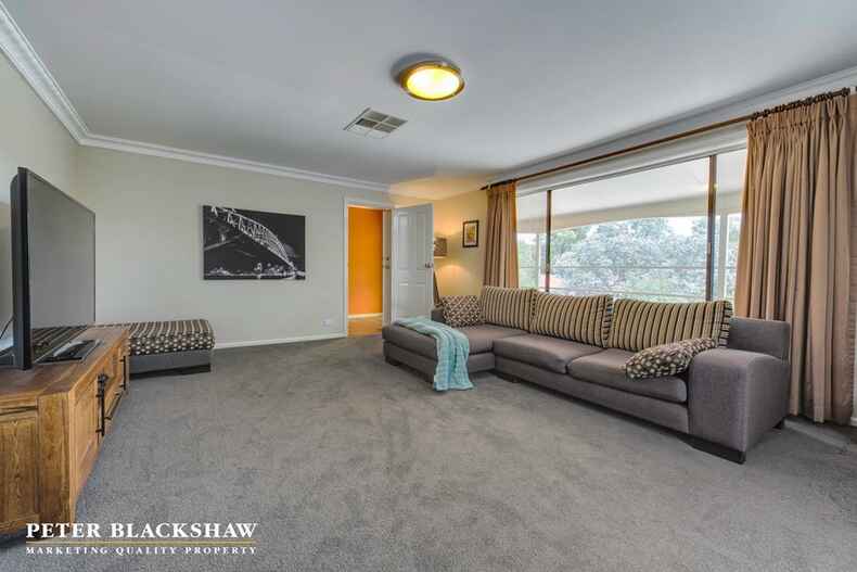 21 Mirrabucca Crescent Giralang 21 Mirrabucca Crescent Giralang