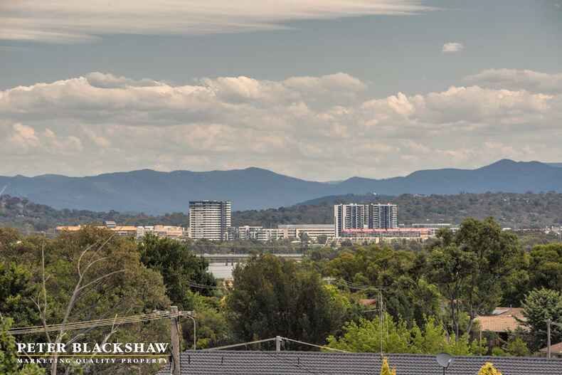 21 Mirrabucca Crescent Giralang 21 Mirrabucca Crescent Giralang