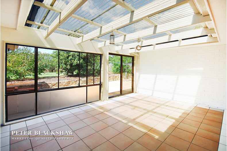 6 Penton Place Gilmore 6 Penton Place Gilmore