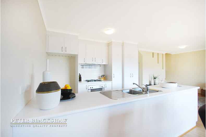 79 Mary Gillespie Avenue Gungahlin 79 Mary Gillespie Avenue Gungahlin