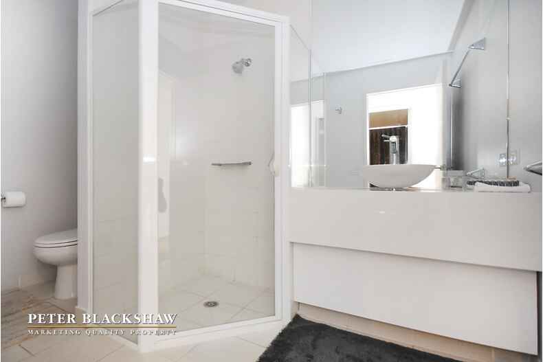 184/8 Jardine Street Kingston 184/8 Jardine Street Kingston