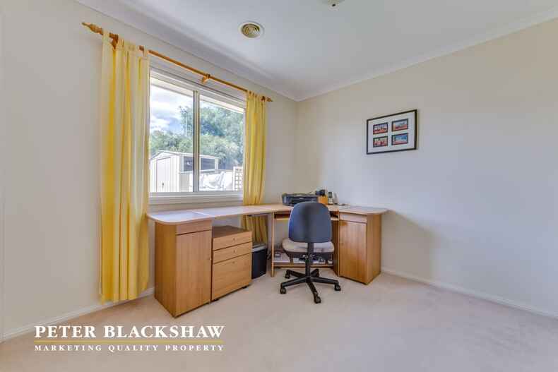 10/7 Justice Place Gordon