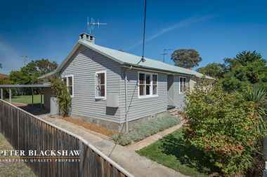 1 Kenneth Place Queanbeyan