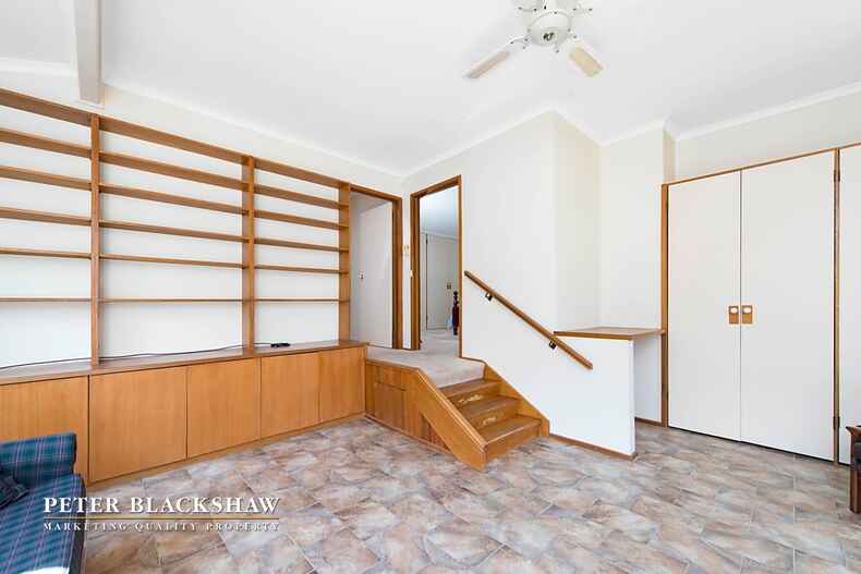 22 Jindivik Place Scullin 22 Jindivik Place Scullin
