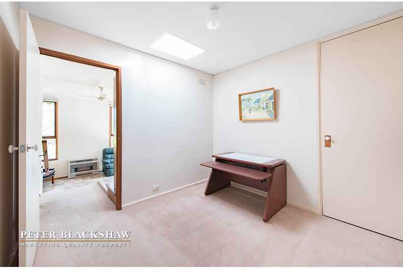 22 Jindivik Place Scullin 22 Jindivik Place Scullin