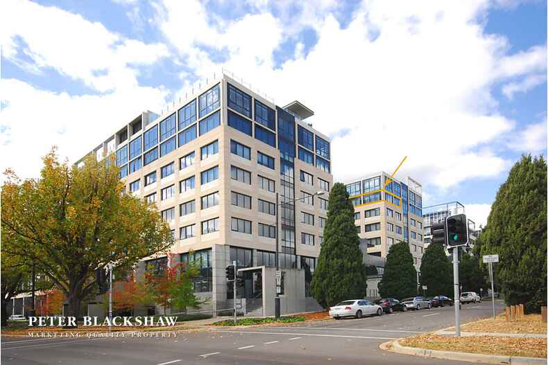 25/7 Sydney Avenue Barton