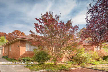 30 Golden Grove Red Hill