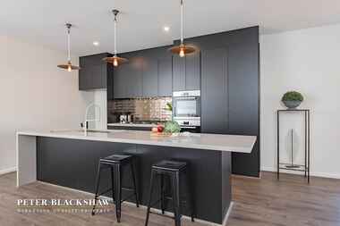 1 Bluskie Place Bungendore