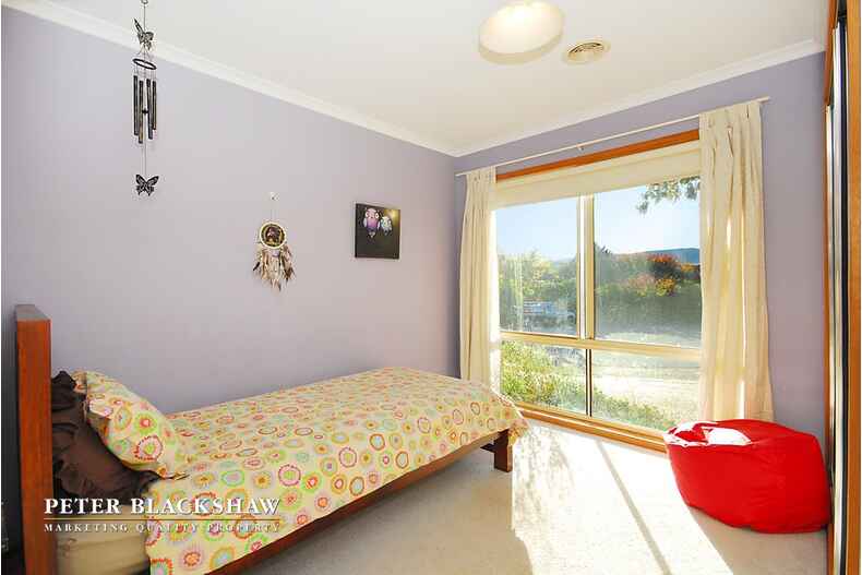 13 Isis Close Amaroo