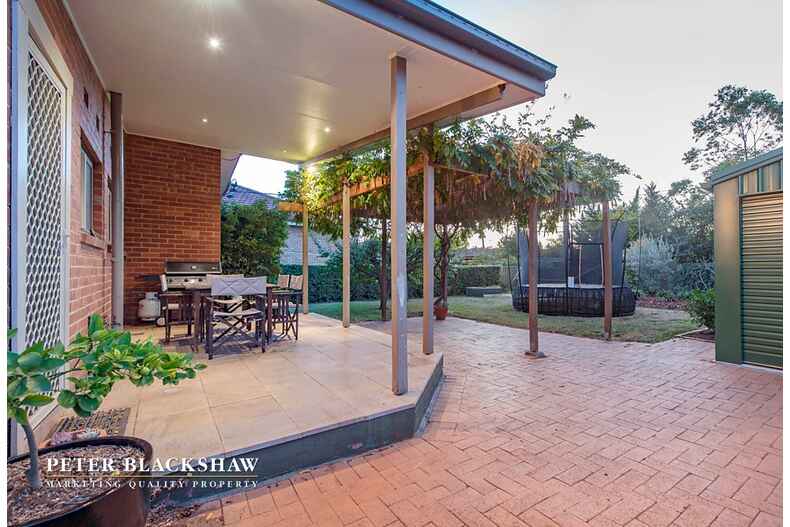 27 Majura Avenue Dickson 27 Majura Avenue Dickson