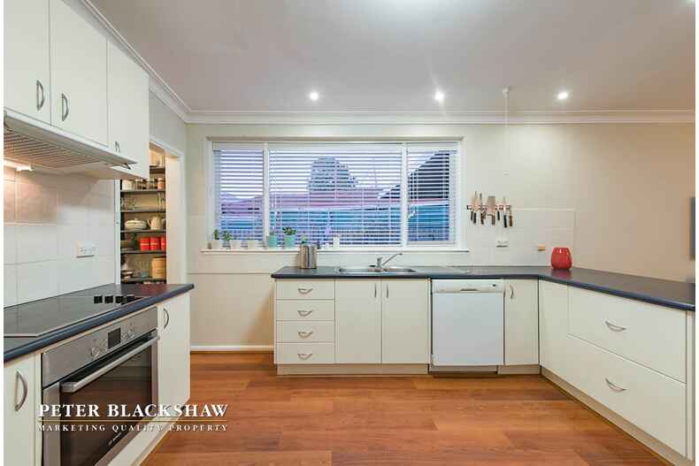 27 Majura Avenue Dickson 27 Majura Avenue Dickson