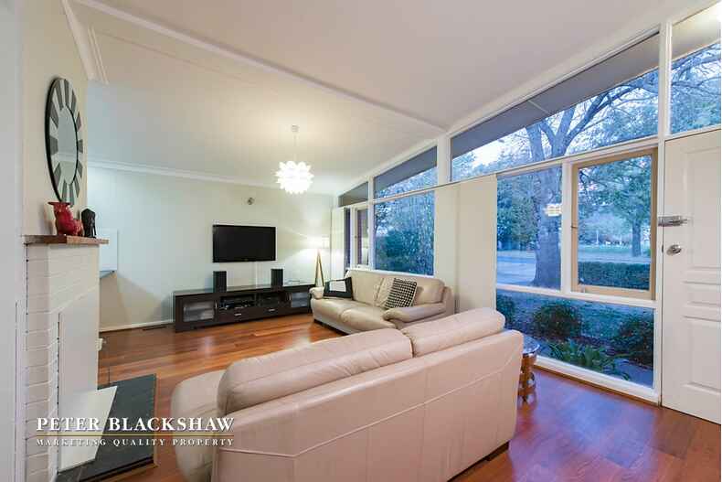 27 Majura Avenue Dickson 27 Majura Avenue Dickson