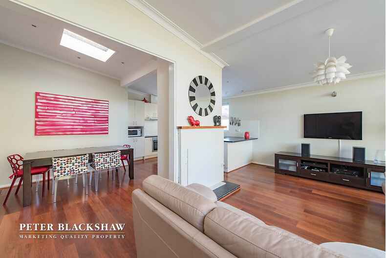 27 Majura Avenue Dickson 27 Majura Avenue Dickson