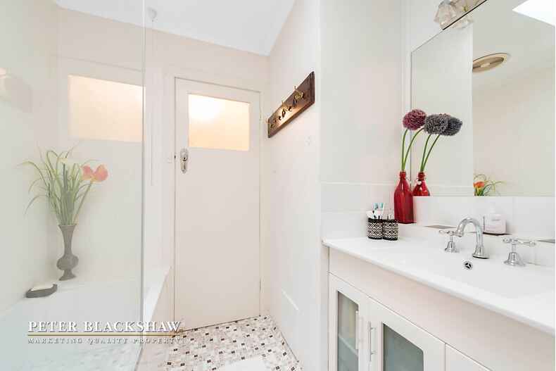 5 Lilley Street O'Connor 5 Lilley Street O'Connor