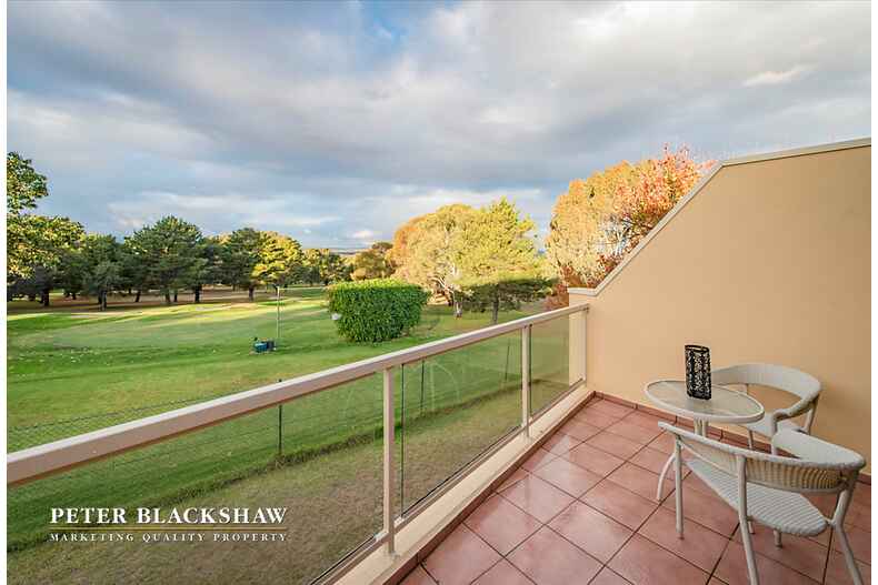 15/45 Leahy Close Narrabundah