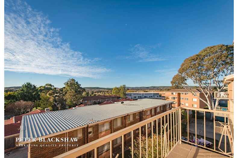 6/3-5 Davison Street Queanbeyan