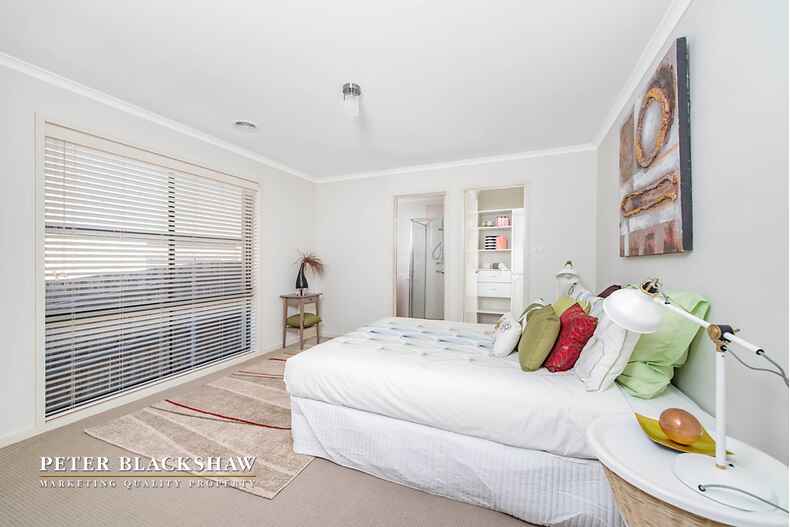 4/8 Murruba Place Jerrabomberra