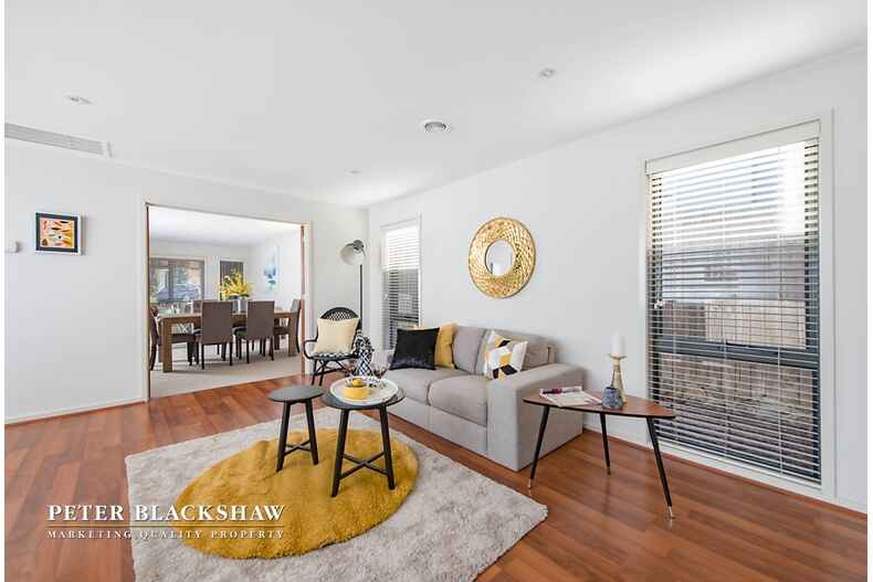 4/8 Murruba Place Jerrabomberra