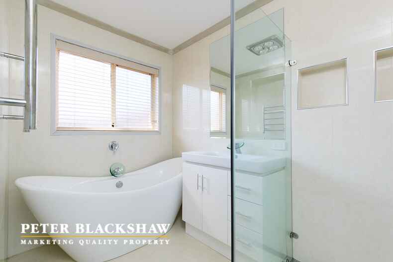 Lot 14/12 Must Circuit Calwell Lot 14/12 Must Circuit Calwell