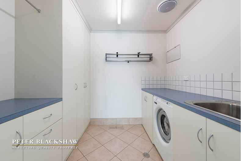30 Doyle Terrace Chapman 30 Doyle Terrace Chapman