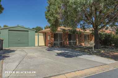 54 Abercrombie Circuit Banks