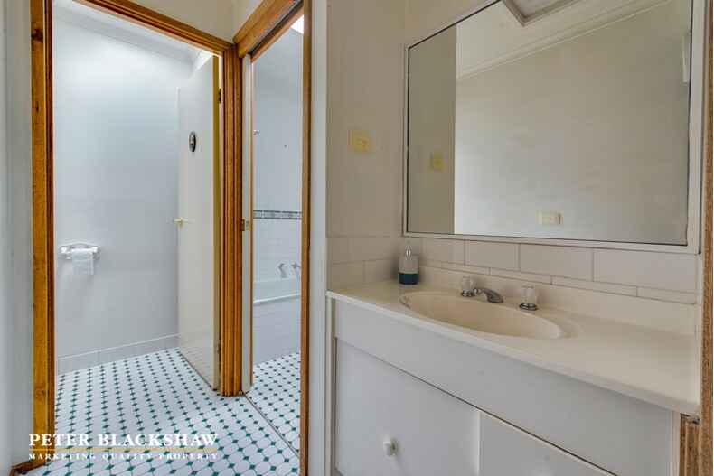 54 Abercrombie Circuit Banks 54 Abercrombie Circuit Banks