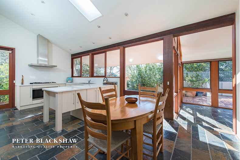 48 Greenvale Street Fisher 48 Greenvale Street Fisher