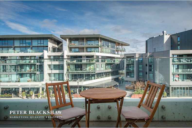 Lakefront 62/11 Trevillian Quay Kingston Lakefront 62/11 Trevillian Quay Kingston