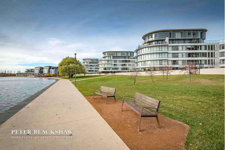 Lakefront 62/11 Trevillian Quay Kingston Lakefront 62/11 Trevillian Quay Kingston