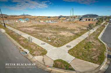 21 Duncan Loop Googong