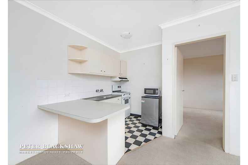 21/122 Henderson Road Queanbeyan