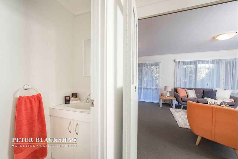 61 Barnett Close Swinger Hill 61 Barnett Close Swinger Hill