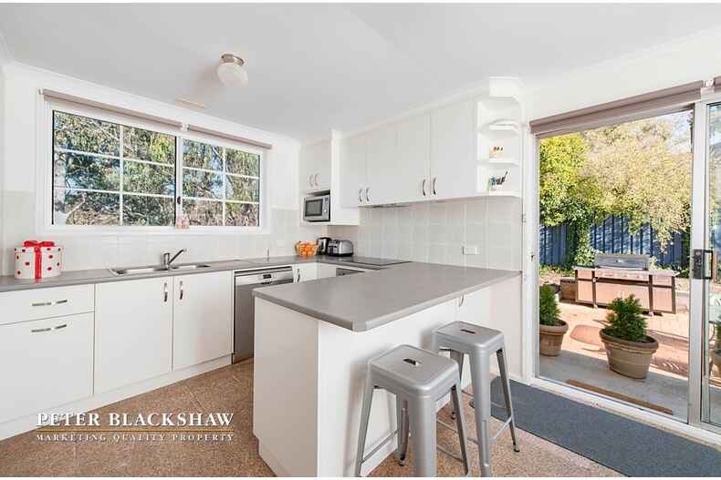 1 Dinnison Circuit Kambah 1 Dinnison Circuit Kambah