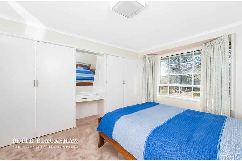 1 Dinnison Circuit Kambah 1 Dinnison Circuit Kambah