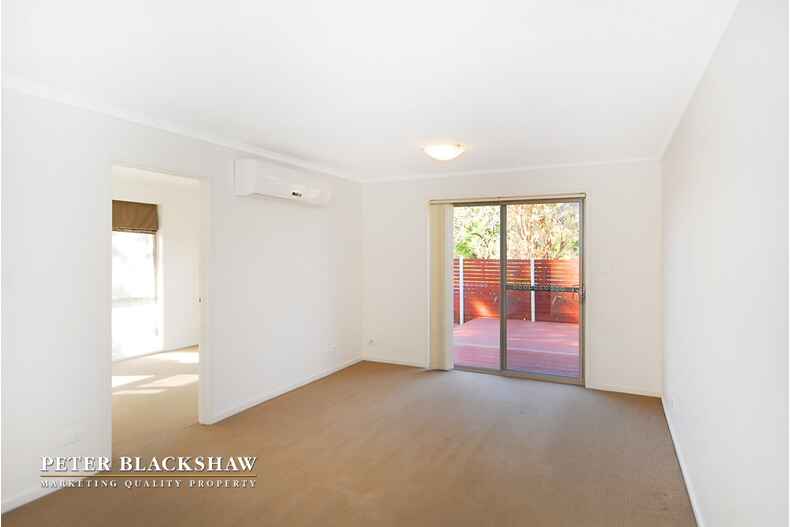 16 Castley Circuit Kambah 16 Castley Circuit Kambah