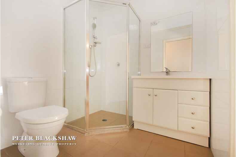 16 Castley Circuit Kambah 16 Castley Circuit Kambah