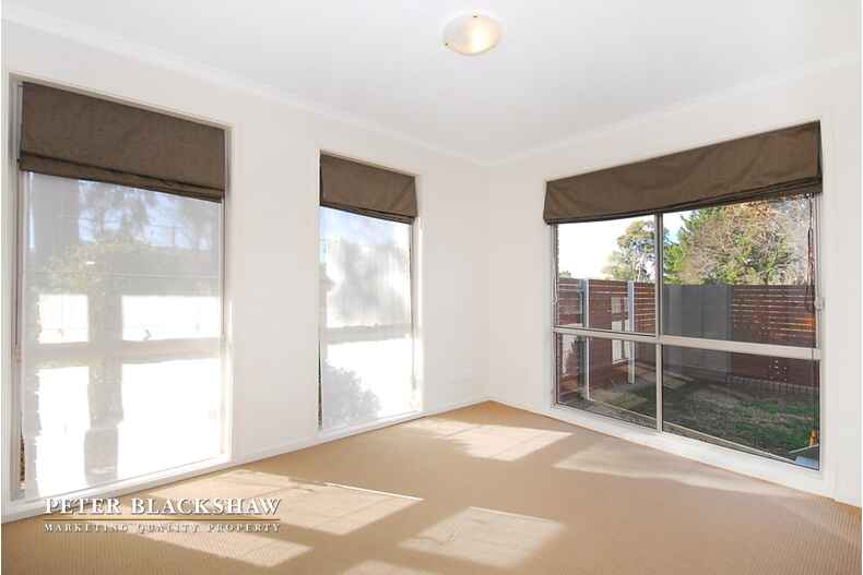 16 Castley Circuit Kambah 16 Castley Circuit Kambah