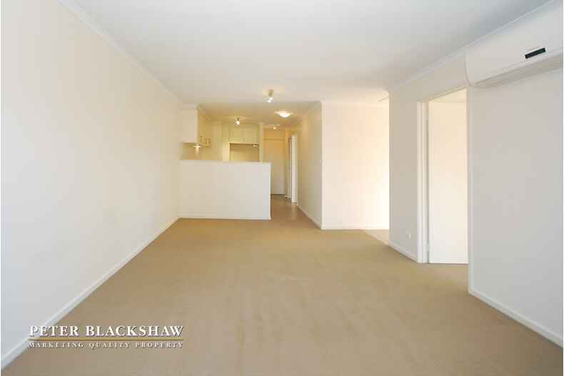 16 Castley Circuit Kambah 16 Castley Circuit Kambah