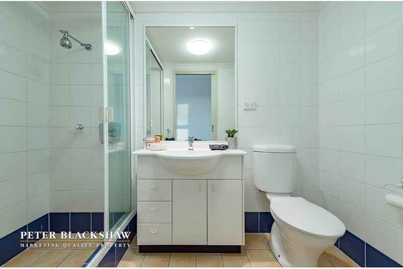 19/18 Captain Cook Crescent Griffith 19/18 Captain Cook Crescent Griffith