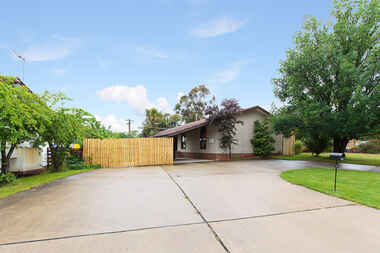 Lot 1/18 Lascelles Circuit Kambah