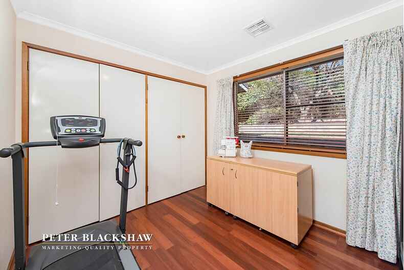 47 Mountain Circuit Calwell