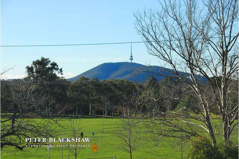 19 Carruthers Street Curtin 19 Carruthers Street Curtin