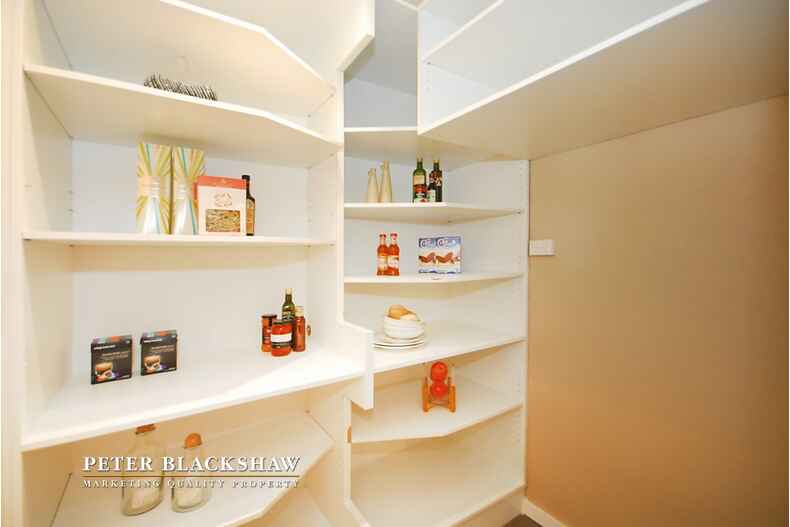 19 Carruthers Street Curtin 19 Carruthers Street Curtin